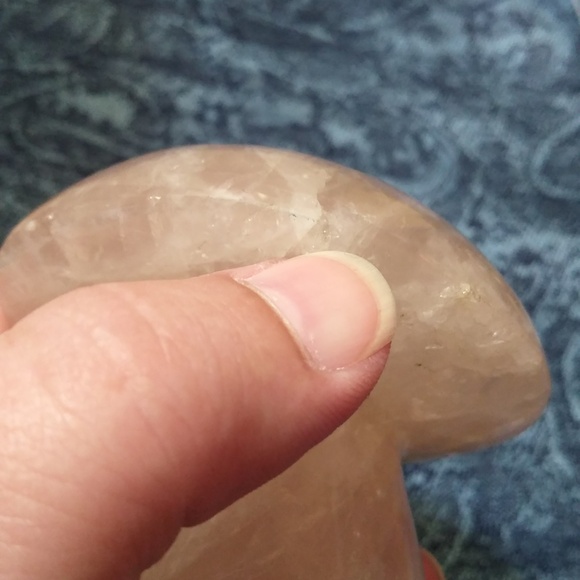 Rose quartz mushroom - Picture 9 of 9